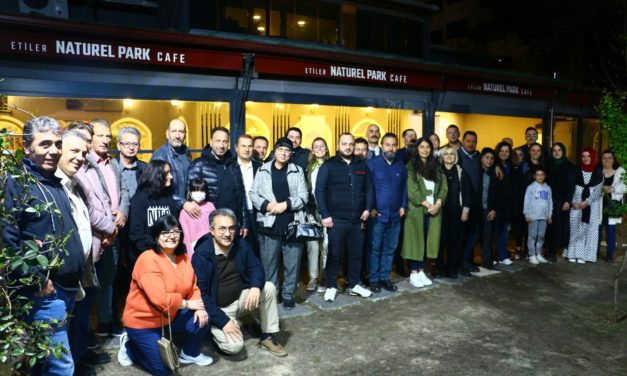 Beşiktaş Rizeliler Derneği Yönetim Kurulu olarak iftar yemeğimizi gerçekleştirdik.